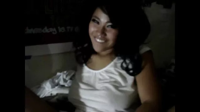 امرأة سمراء الساخنة التدليك فمها مع طويلة, L. سكس عربي واجنبي مجاني من صديق سعيد